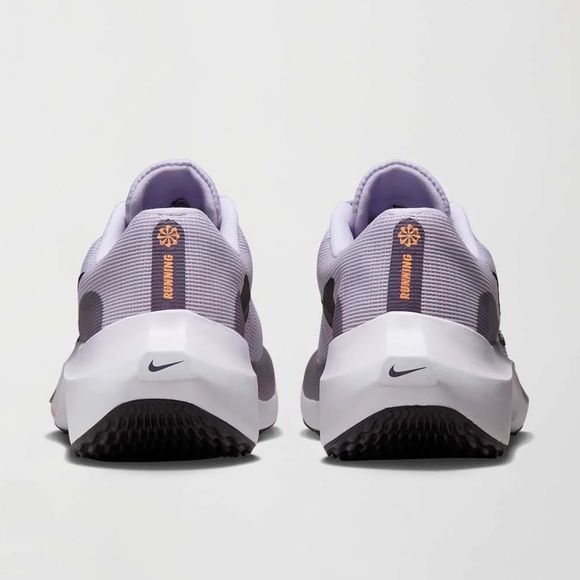 Nike Zoom Fly 5 Barely Grape Running Shoes - Picture 4 of 6
